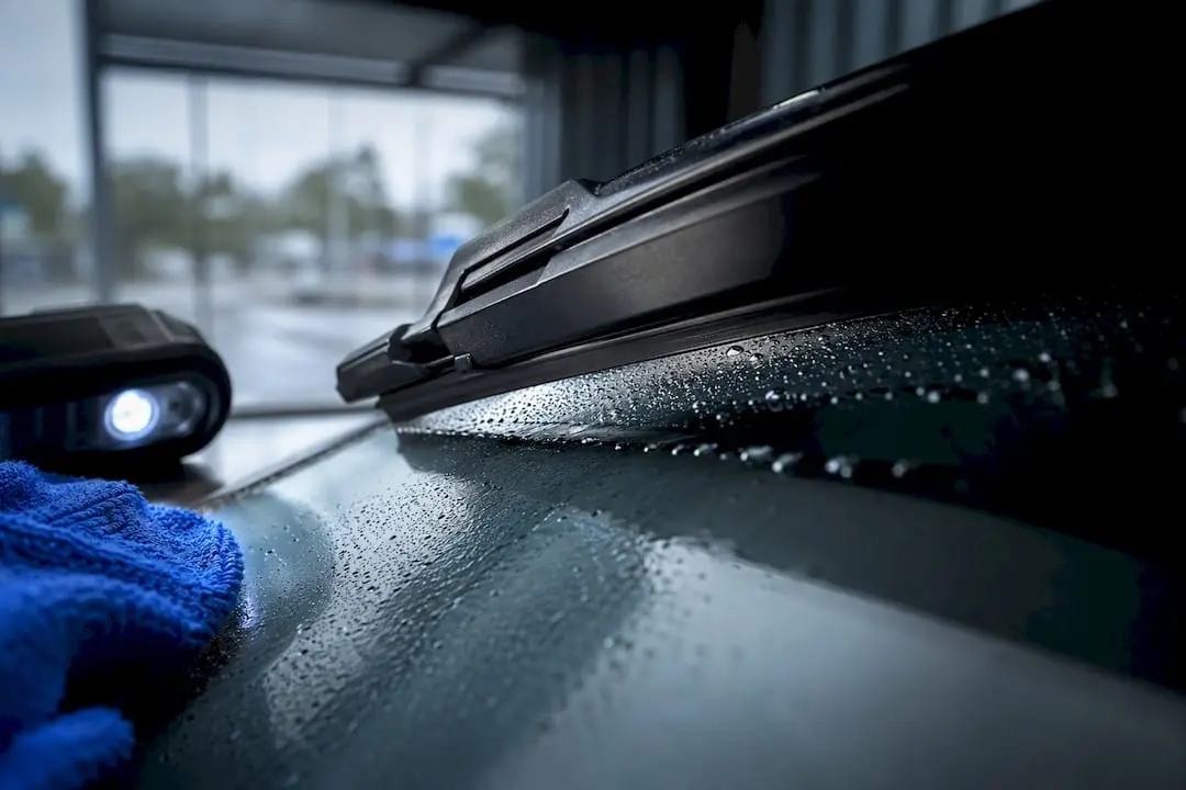 Wiper blade skipping across wet windscreen